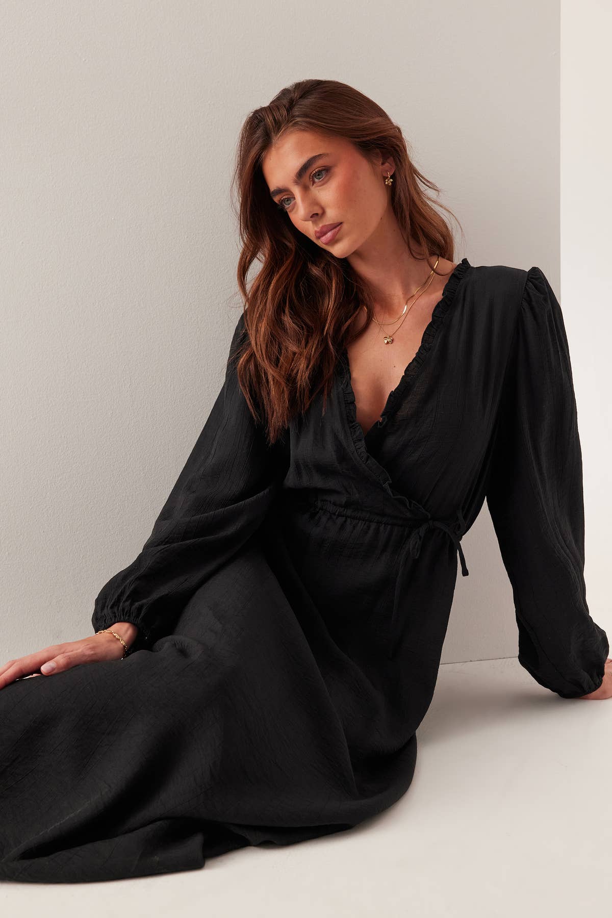 Bubbleroom – Flowy Maxi Dress – Black – Black