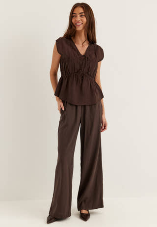 723667-0010-40012_003