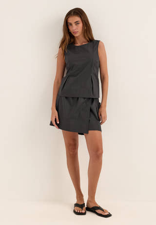 Objkaela S/L LO TOP Black