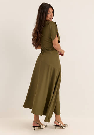 Rounded Sleeve Maxi Dress Green