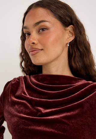 Velvet Top Red
