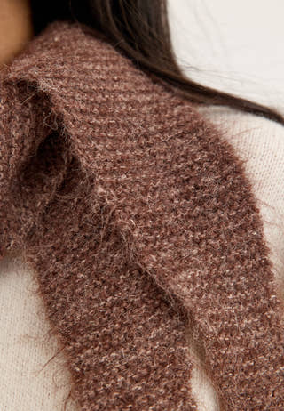 Knitted Mini Scarf Brown