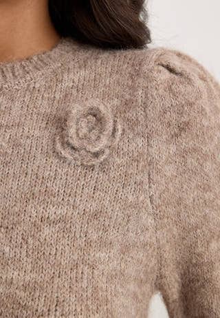 Onlzaggie Ss Flower O-neck Cc Knt Beige