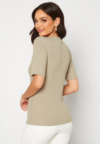 Power Shoulder T-shirt