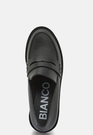 Pearl Simple Penny Loafer Carnation