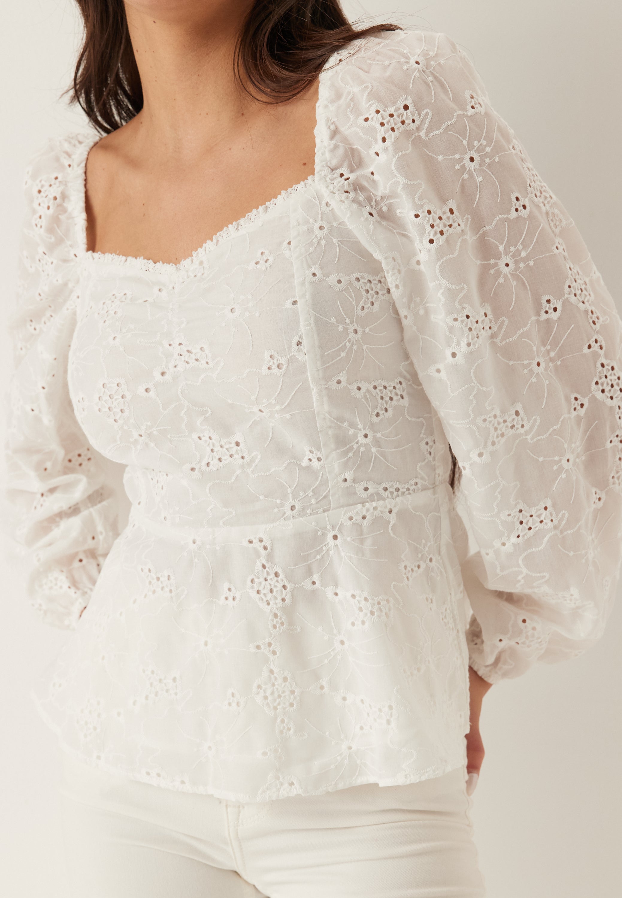 Broderie Anglaise Bluse