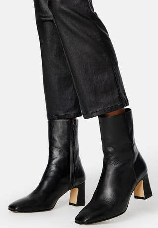 CC Leather Heeled Boots