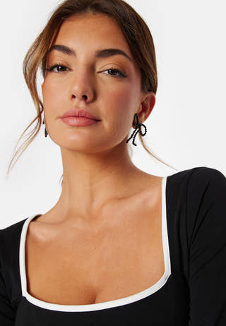 Square Neck Contrast L/S Top