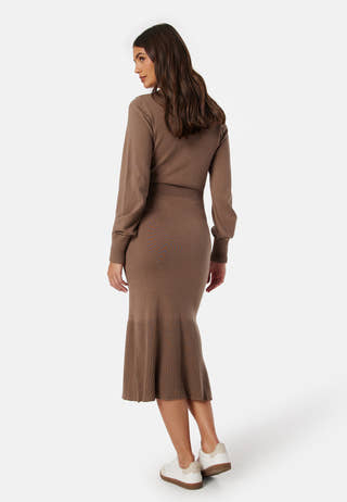 Fine Knitted Turtle Neck Dress