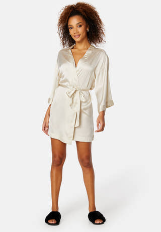 Fiora kimono robe