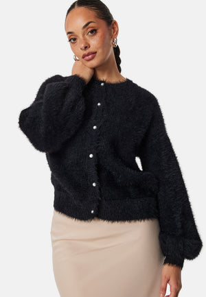 Fluffy strikket perlecardigan