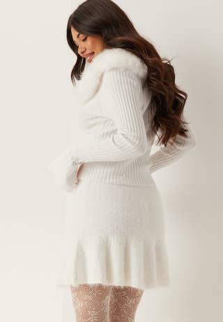 Fluffy Knitted Short Skirt