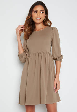 Jade puff sleeve dress