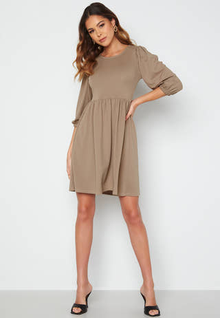 Jade puff sleeve dress