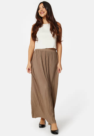 Pleated Maxi Skirt