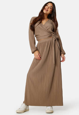 Pleated Maxi Skirt