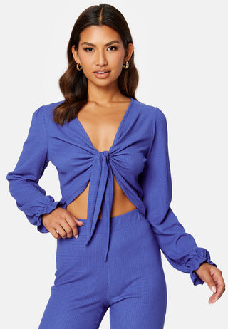 Lillia front tie set