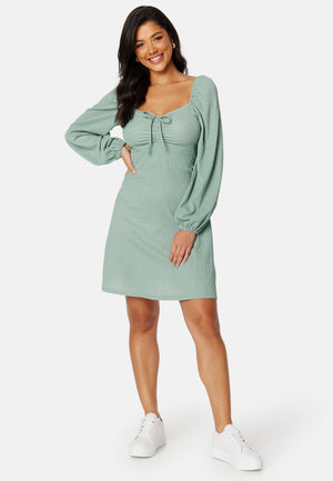 Manda puff sleeve dress