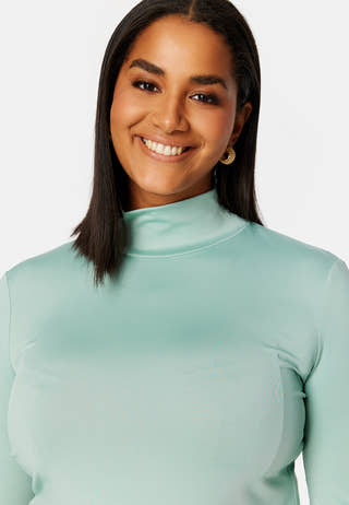 Maxime turtleneck top