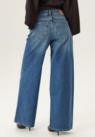 Mid Wide Jeans