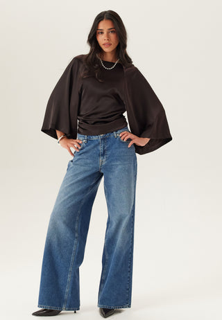 Mid Wide Jeans