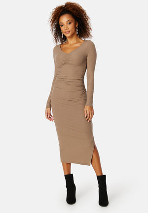 Minea v-neck dress