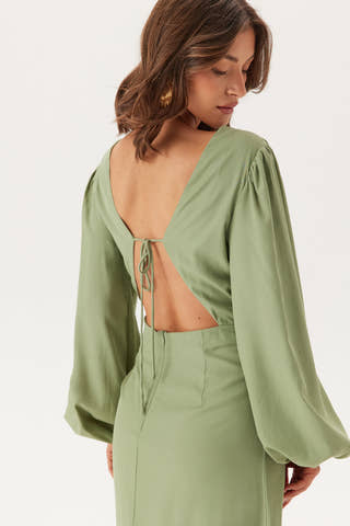 Balloon Sleeve Wrap Gown