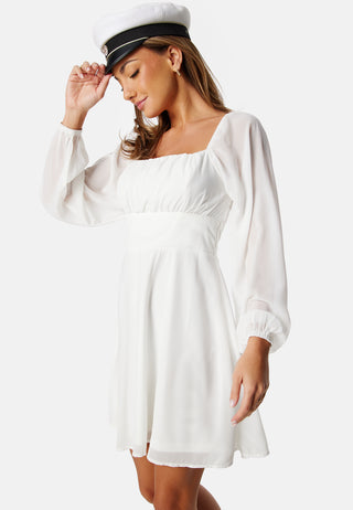 Square Neck Langermet Chiffonkjole