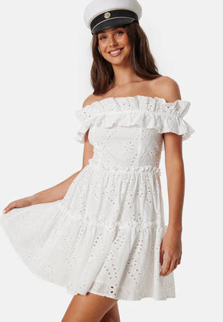 Broderie Anglaise Flounce Off Shoulder dress
