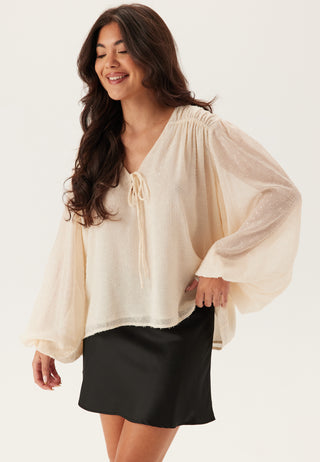 Flowy Chiffon Bluse