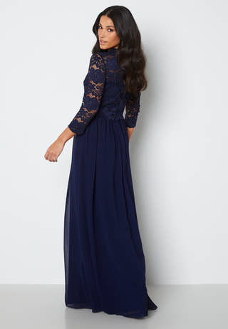 Jolie Lace Gown