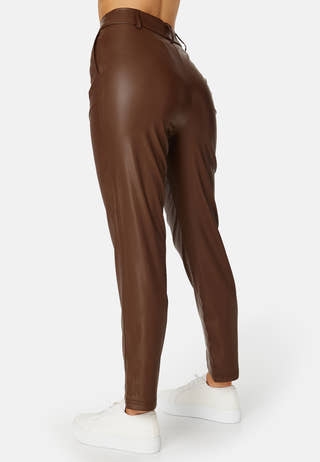 Prim PU trousers