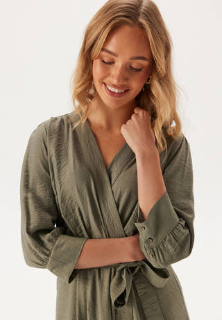 Puff Sleeve Structured Dress