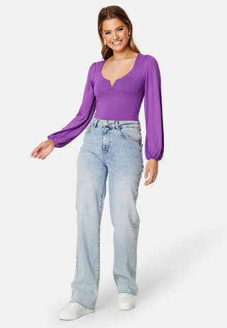 Square V-neck Puff Sleeve Top