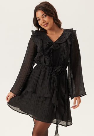 Ruffle kort kjole