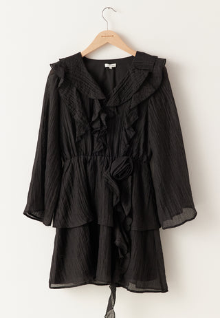 Ruffle kort kjole