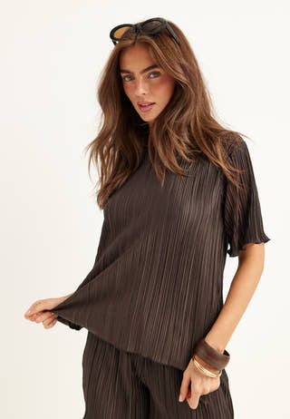 Short Sleeve Pleated Top