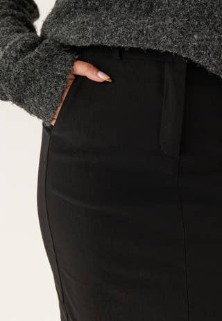 Stretchy Suit Skirt