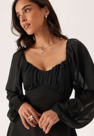 Sweetheart L/S Dress