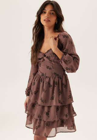 Twist Detail Flounce Dress