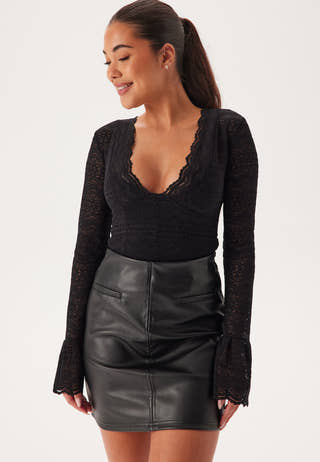 V-neck Long Sleeve Lace Top