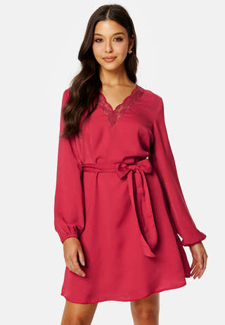 Vallie lace dress