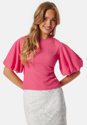 Bluse med voluminøse ermer