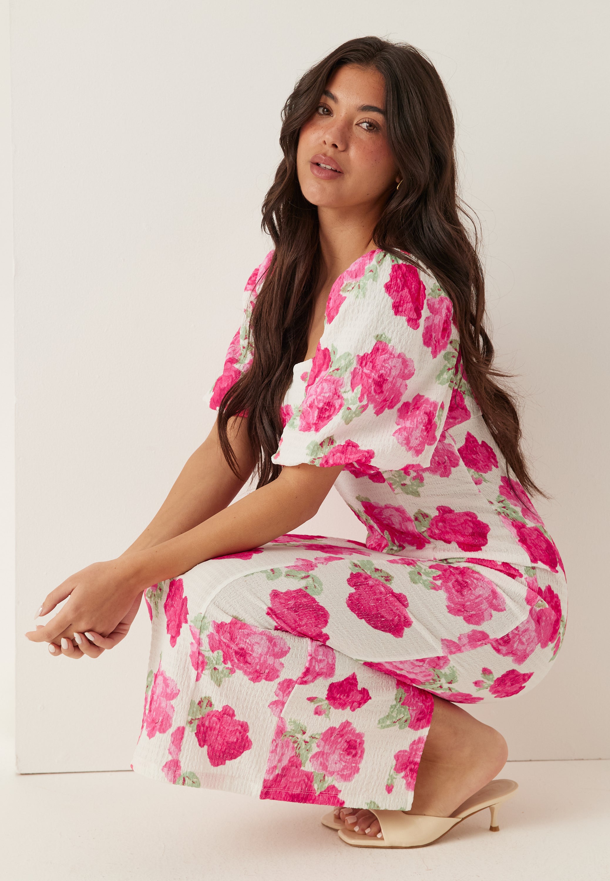 Volume Sleeve Midi Dress