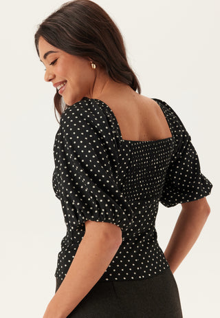 Volume Sleeve Top