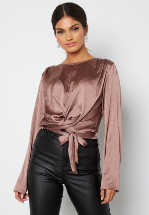 Yasmin short tie blouse