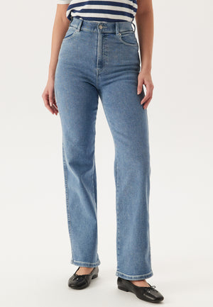 Moxy Straight Jeans