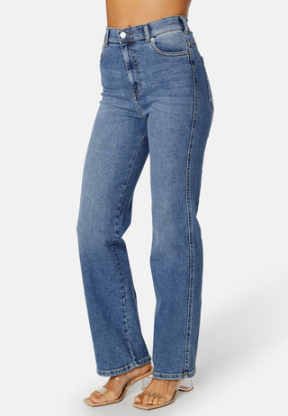 Moxy Straight Jeans