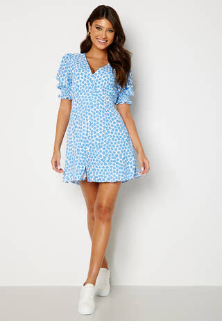 Claire Puff Sleeve Skater Dress