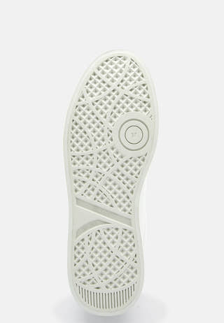 Avona Sneaker